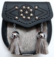 Kinder Sporran, Nails, 2 Tassels, 10 cm